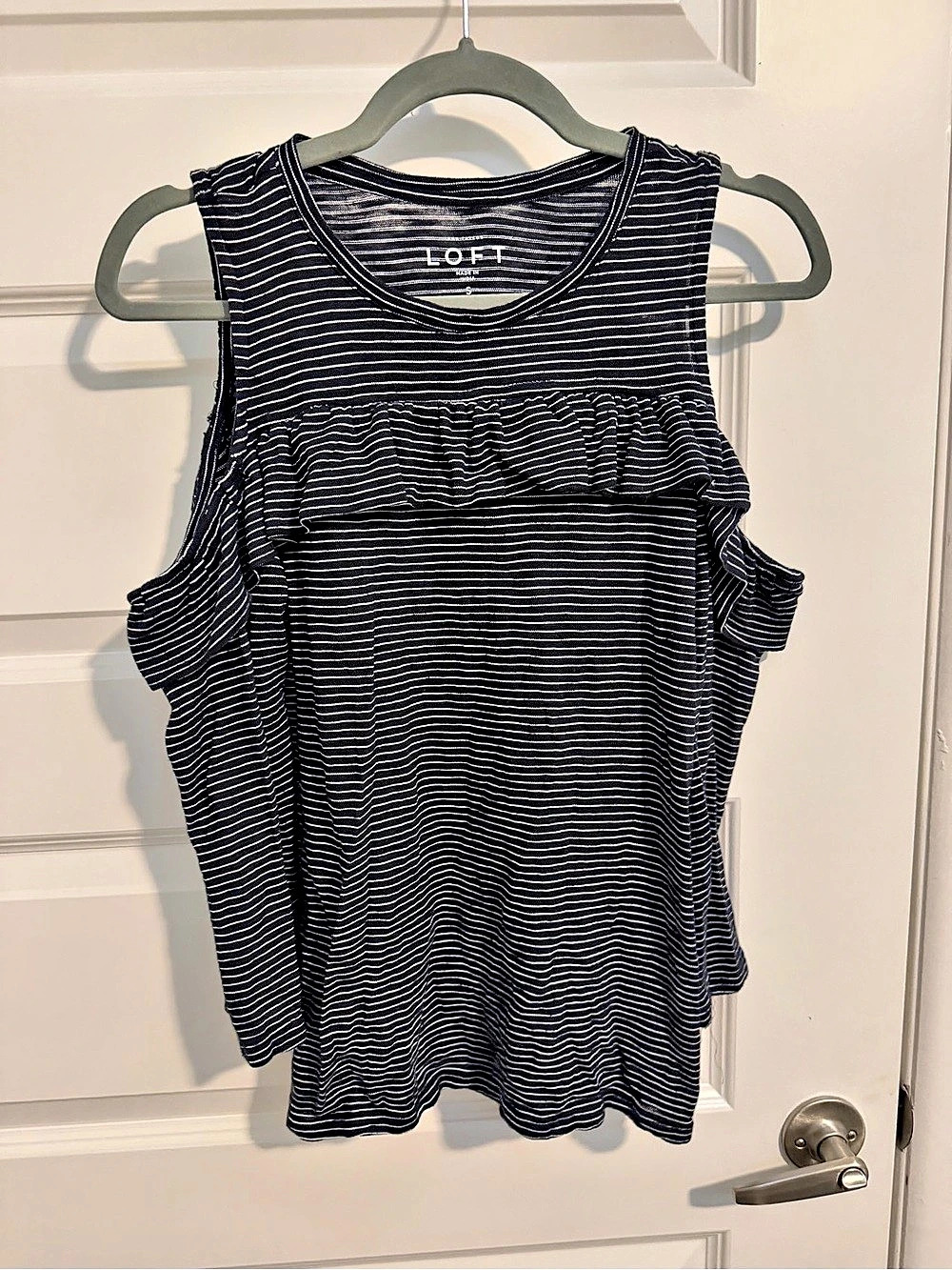 LOFT Striped Ruffle Tank in Black & White Size Small